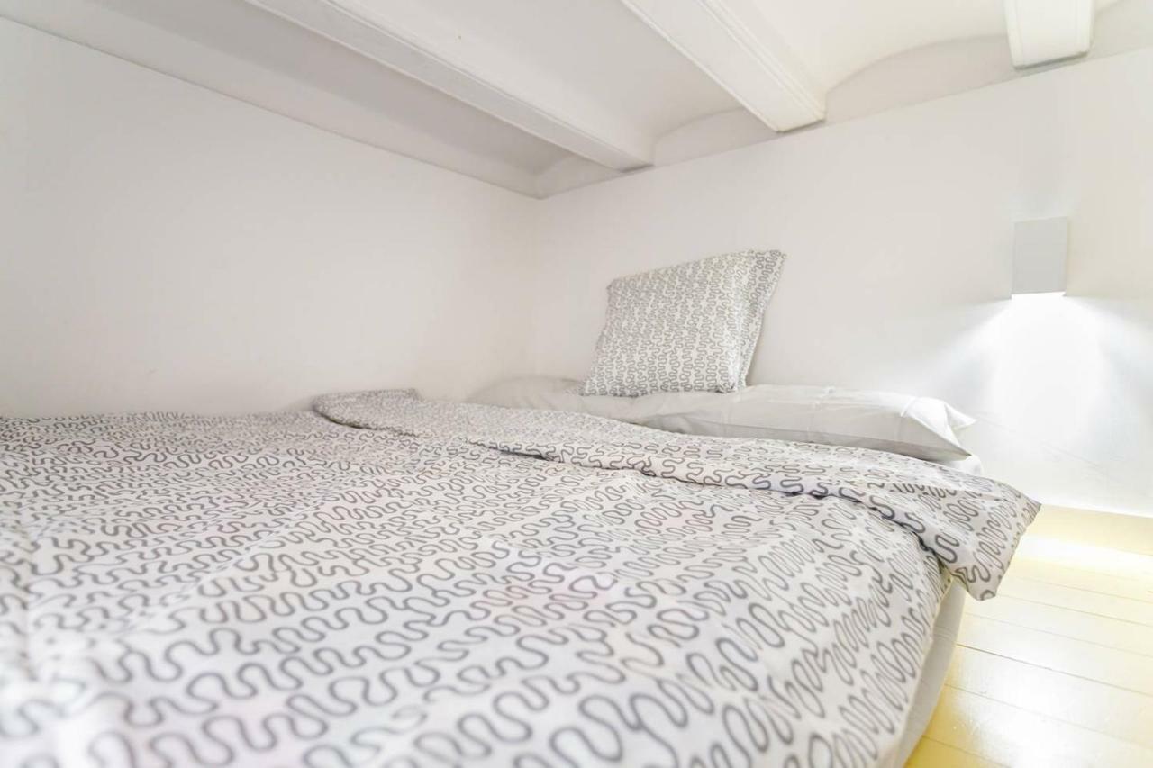 Nice Apartment In Sants Barcelona Exterior photo
